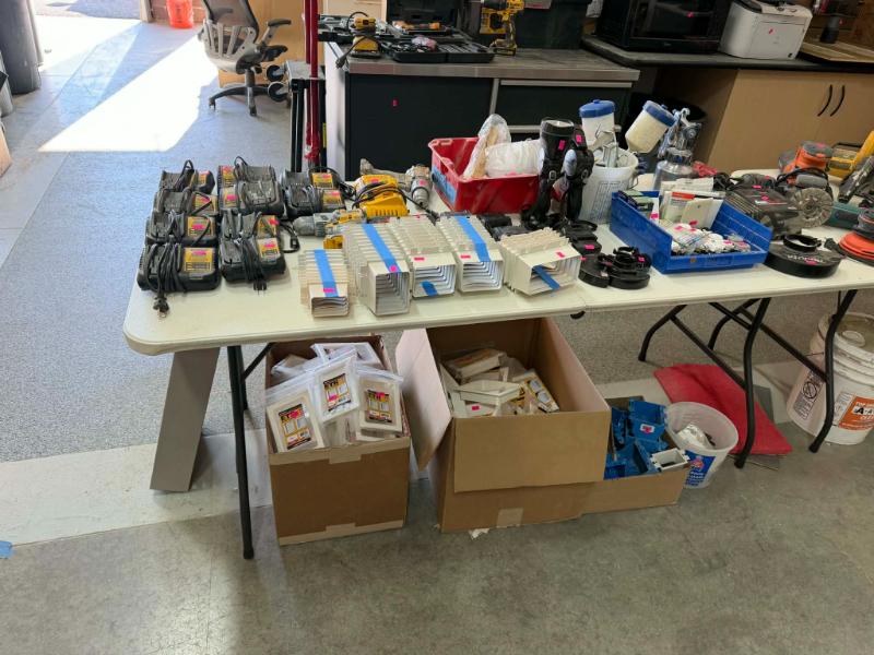 Sale Photo Thumbnail #37