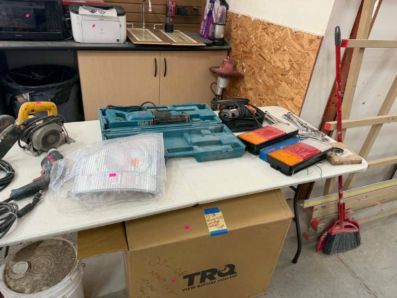 Sale Photo Thumbnail #17