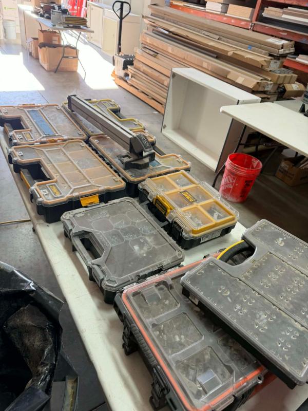 Sale Photo Thumbnail #22