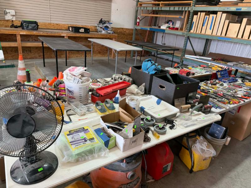 Sale Photo Thumbnail #38