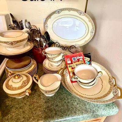 Sale Photo Thumbnail #98