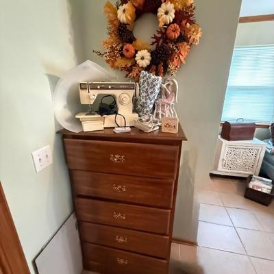 Sale Photo Thumbnail #25