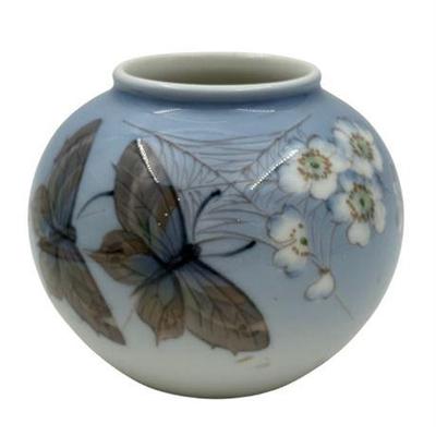 Sale Photo Thumbnail #64: Lot 514  
Royal Copenhagen No. 814 2390 Butterfly Rose Bowl Vase