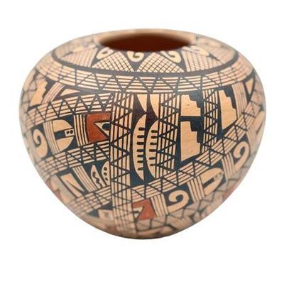 Sale Photo Thumbnail #12: Lot 010-191   
V. Dewakuku Hopi Polychrome Pottery Jar