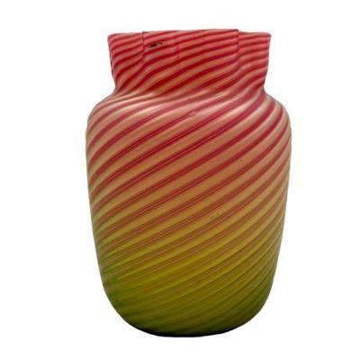 Sale Photo Thumbnail #16: Lot 014-226  
Stevens and Williams, Verre de Soie Vase