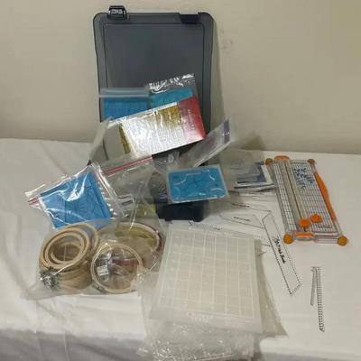 Embroidery Hoops & Quilting Templates 