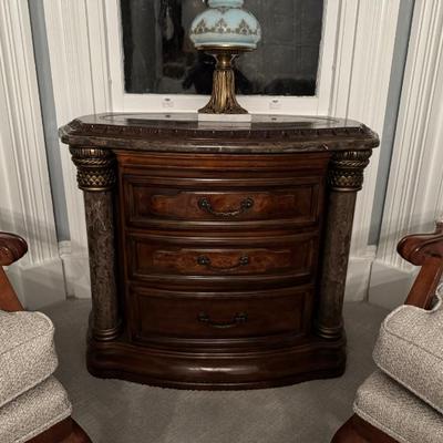 Sale Photo Thumbnail #70