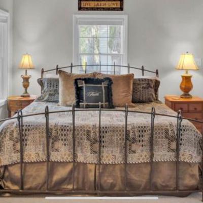 Sale Photo Thumbnail #50