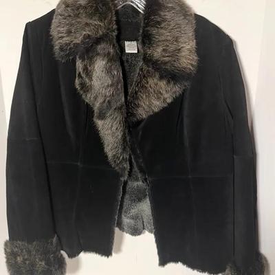 Genuine Leather Women’s Coat Size Medium