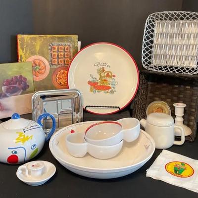 Large Italian Kitchen Lot 