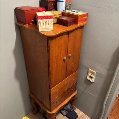 Sale Photo Thumbnail #49