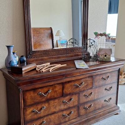 Sale Photo Thumbnail #60