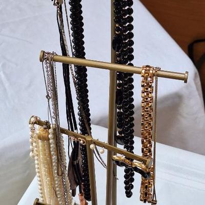 Sale Photo Thumbnail #165