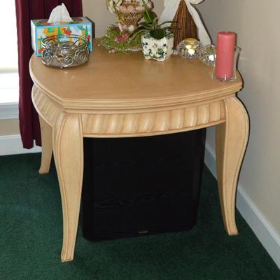 Sale Photo Thumbnail #79: End Table 