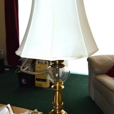 Sale Photo Thumbnail #101: Lamp