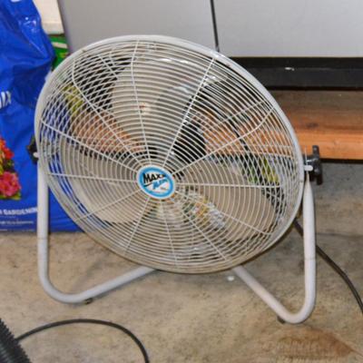 Sale Photo Thumbnail #149: Fan 