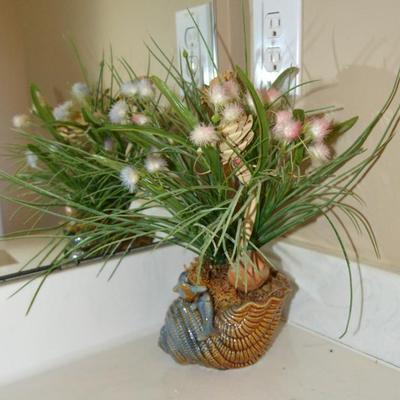 Sale Photo Thumbnail #51: Shell Decor 