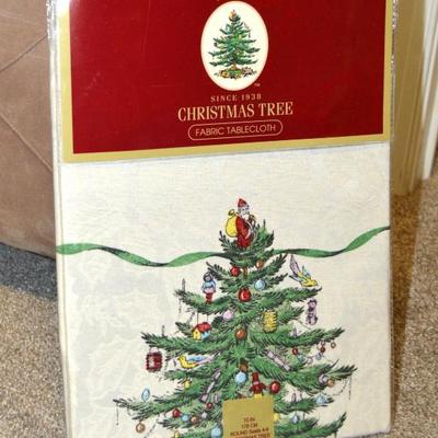 Sale Photo Thumbnail #39: Spode Table Cover 