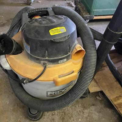 WORKING Rigid Shop Vac