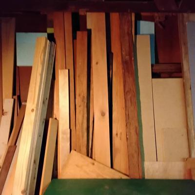 Lot Of Scrap Wood