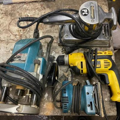 Lot Of 4 Power Tools Including A Router
