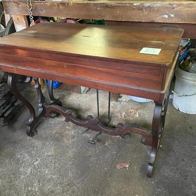 Antique Small Melodeon Reed Organ