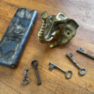 Small Lot With Brass Elephant Hook, Skeleton Keys And Cigar Case