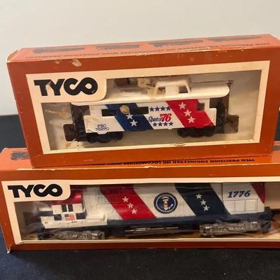 The Super Spirit of '76 and Other TYCO Rolling Stock and Accessories 