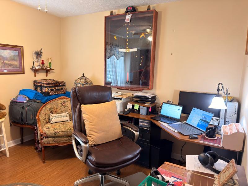 Sale Photo Thumbnail #20