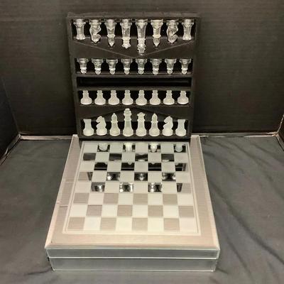 Glass Mirrored Chess Set 