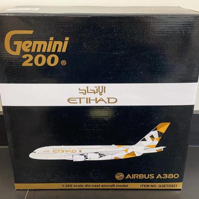 Gemini Etihad Air Lines Airbus A380 1:200 Die Cast Scale Model