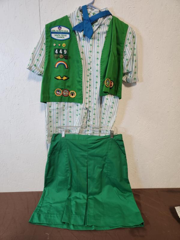 Sale Photo Thumbnail #174