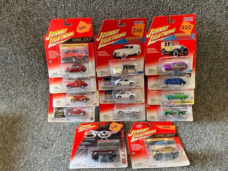 Sale Photo Thumbnail #12