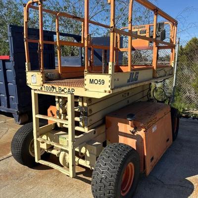 Sale Photo Thumbnail #34