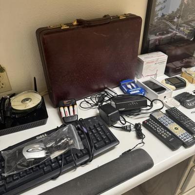 Sale Photo Thumbnail #30