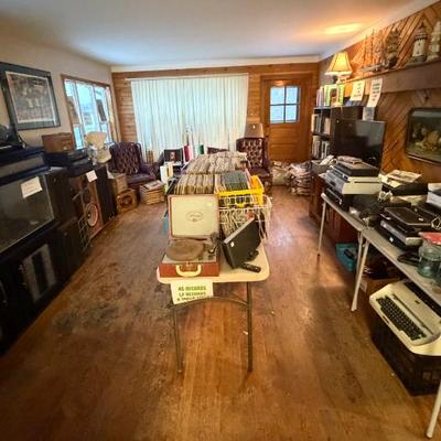 Sale Photo Thumbnail #91