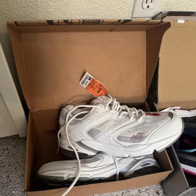 Sale Photo Thumbnail #94