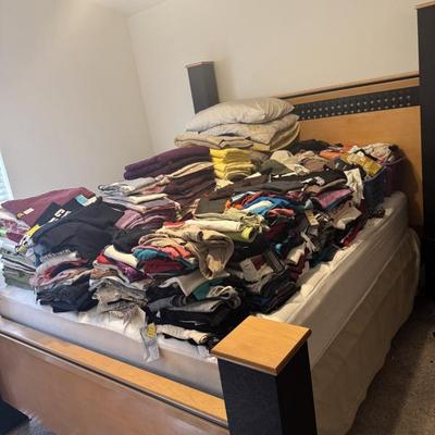 Sale Photo Thumbnail #76