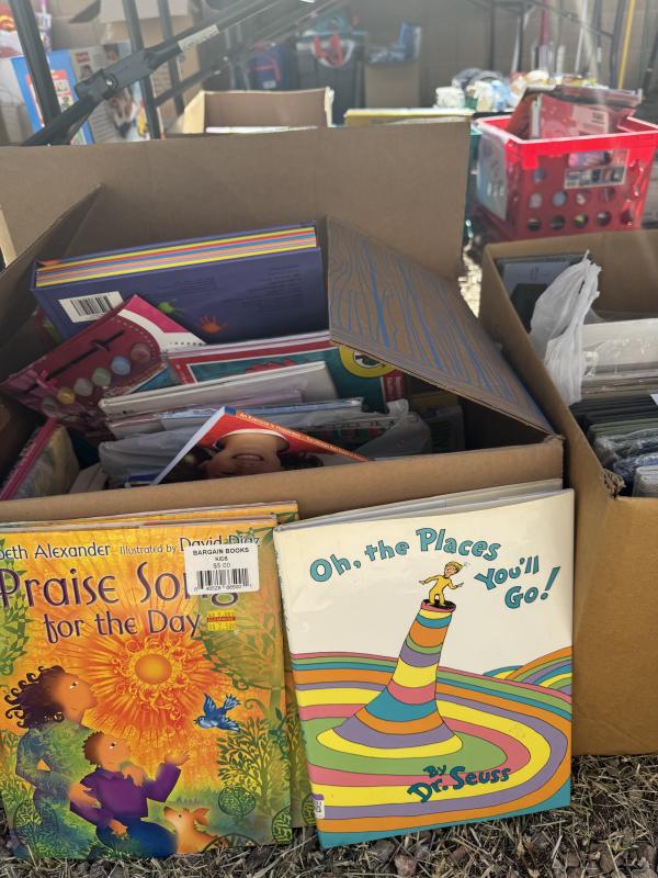 Sale Photo Thumbnail #169