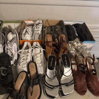 Sale Photo Thumbnail #25