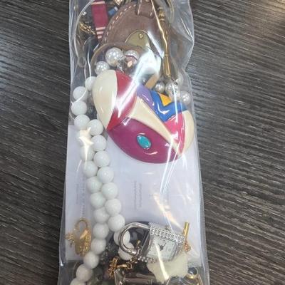 Sale Photo Thumbnail #304