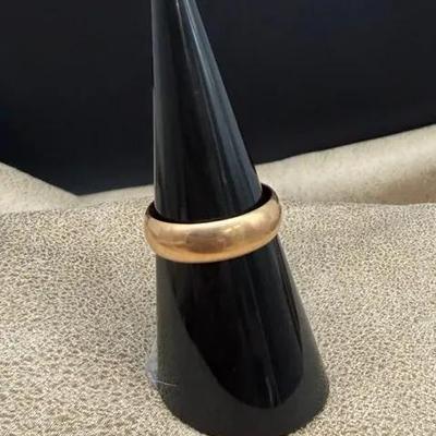 18k Gold Basic Wedding Band - 4g