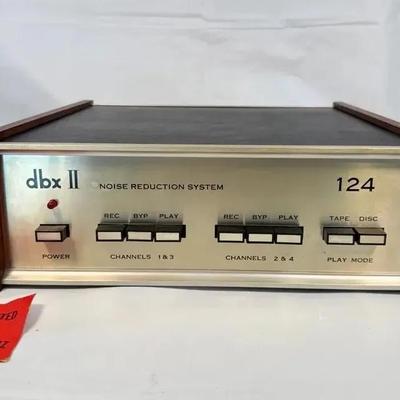 Vintage dbx Model 124 Noise Reduction System – 4 Channel – Wood Case – Made in USA