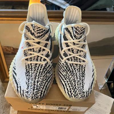 Sale Photo Thumbnail #194