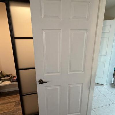 Sale Photo Thumbnail #18