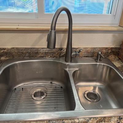 Sale Photo Thumbnail #126