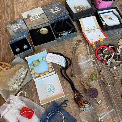 Sale Photo Thumbnail #67