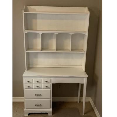 Vintage White Desk And Hutch