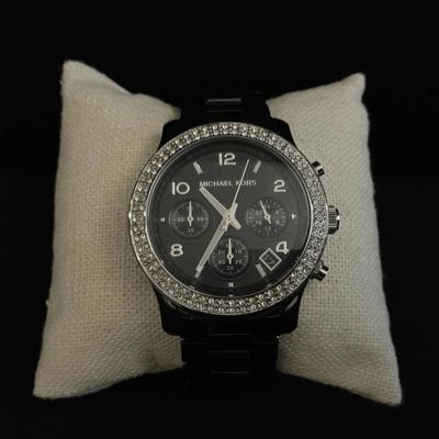 Micael Kors Runway Black Ceramic Watch 