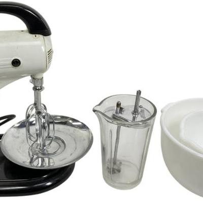 Sale Photo Thumbnail #708